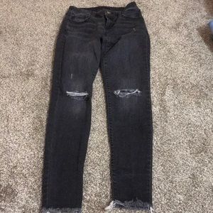 Black skinny jeans